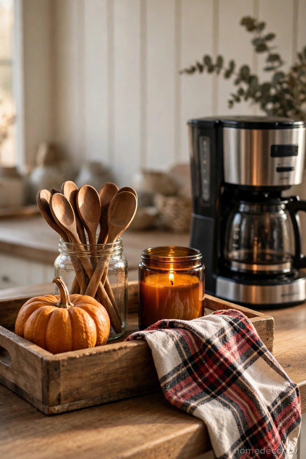 Kitchen Counter Farmhouse Tray Styling